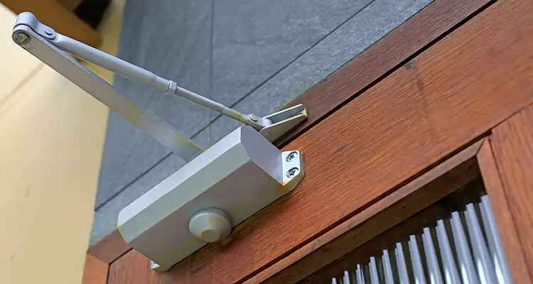 Automatic Door Opener Repair in Alafaya, FL