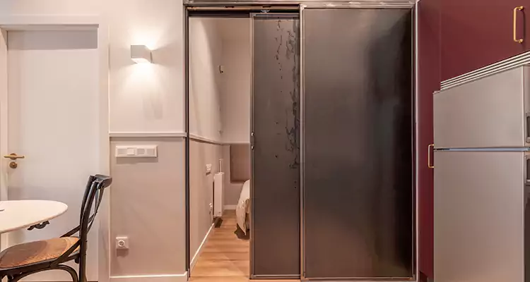 We Fix Closet Sliding Door in Alafaya, FL