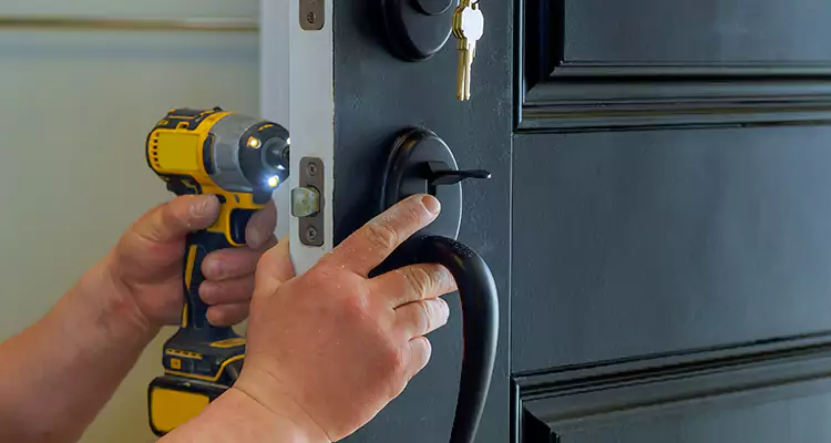 Comprehensive Door Lock Repair Services in Alafaya, FL