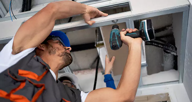 Emergency Overhead Door Repair in Alafaya, FL