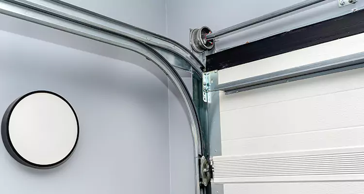 Garage Door Cable Repair Cost in Alafaya, FL