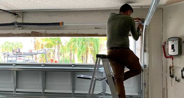 Chamberlain Garage Door Cable Replacement in Alafaya, FL