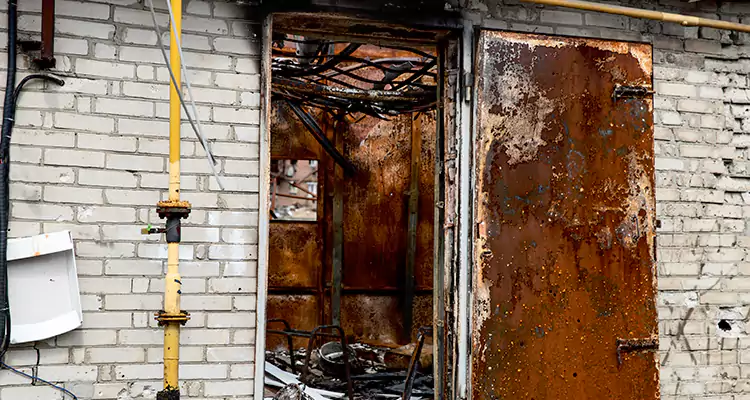 Metal Door Rust Repair in Alafaya, FL