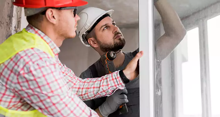 Sliding Patio Door Sticking? Expert Repair in Alafaya, FL.
