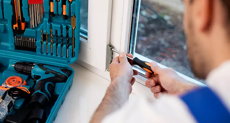 Mirrored Sliding Doors Replacement Expert in Alafaya, FL