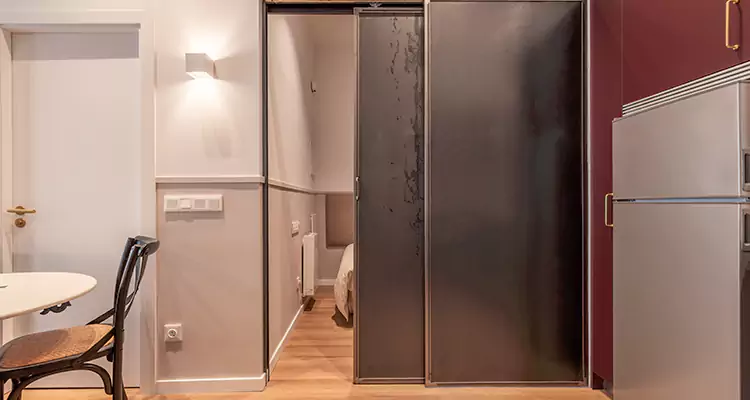 Adjust Pella Sliding Doors Not Moving in Alafaya, FL