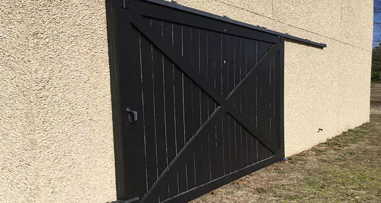 Sliding Barn Door Stuck Maintenance in Alafaya, FL