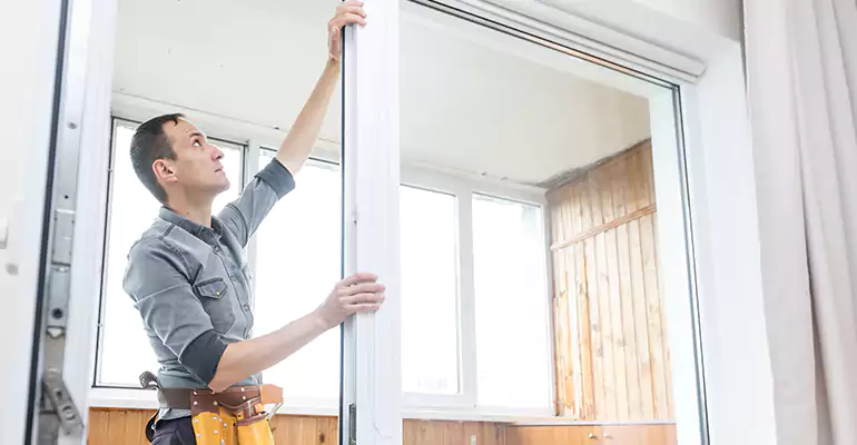 Aluminum Storefront Door Repair in Alafaya, FL